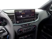 Usado Kia Ceed Style 100 CV (73 kW) 2025 Blanco Utilitario