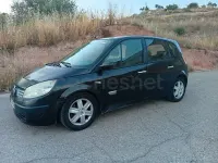 Usado Renault Grand Scénic Dynamique 120 CV (88 kW) 2005 Negro Monovolumen