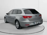Usado Seat Leon CONNECT 151 CV (111 kW) 2017 Gris Familiar