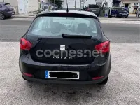 Usado Seat Ibiza Reference 75 CV (55 kW) 2010 Negro Berlina