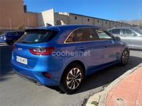 Usado Kia Ceed 100 CV (73 kW) 2025 Azul Utilitario