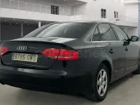 Usado Audi A4 180 CV (132 kW) 2010 Negro Berlina