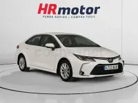 Usado Toyota Corolla Style 140 CV (102 kW) 2023 Blanco Berlina