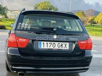 Usado BMW 318 143 CV (105 kW) 2009 Negro Familiar