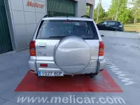 Usado Toyota RAV4 Sol 150 CV (110 kW) 2001 Gris / plata SUV