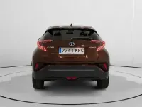Usado Toyota C-HR Advance 122 CV (89 kW) 2017 Marrón SUV