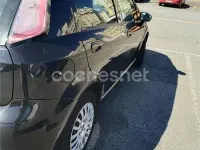 Usado Fiat Punto Easy 69 CV (50 kW) 2013 Negro Utilitario