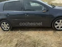 Usado VW Golf VI Highline 105 CV (77 kW) 2008 Azul Utilitario