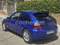 Usado Rover 25 103 CV (75 kW) 2005 Azul Utilitario