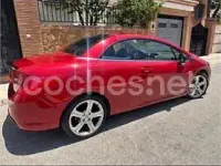 Usado Peugeot 308 CC Sport 140 CV (102 kW) 2009 Granate Descapotable