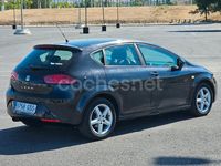 Usado Seat Leon 90 CV (66 kW) 2010 Negro Berlina