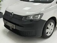 Usado VW Caddy 102 CV (75 kW) 2023 Blanco Monovolumen