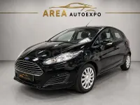Usado Ford Fiesta Trend 82 CV (60 kW) 2016 Negro Utilitario