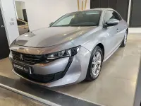 Usado Peugeot 508 Active 130 CV (95 kW) 2021 Gris / plata Berlina