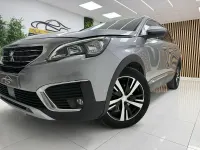 Usado Peugeot 5008 Allure 130 CV (95 kW) 2018 Gris SUV