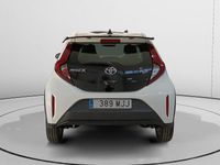 Usado Toyota Aygo X 72 CV (52 kW) 2023 SUV