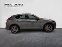 Usado Alfa Romeo Stelvio Super 160 CV (117 kW) 2023 Gris / plata SUV