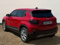 Usado Jeep Avenger Altitude 101 CV (74 kW) 2024 Rojo SUV