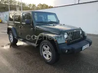 Usado Jeep Wrangler Unlimited Sahara 177 CV (130 kW) 2008 Verde SUV