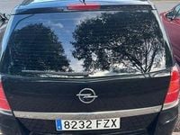Usado Opel Zafira Cosmo 140 CV (102 kW) 2008 Negro Monovolumen