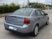 Usado Opel Vectra Comfort 125 CV (91 kW) 2004 Gris / plata Berlina