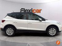 Usado Seat Arona Style 110 CV (80 kW) 2023 Blanco SUV