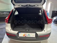 Usado Volvo XC40 Momentum 150 CV (110 kW) 2019 Blanco SUV