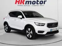 Usado Volvo XC40 Core 211 CV (155 kW) 2022 SUV