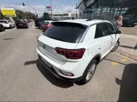 Usado VW T-Roc Life 110 CV (80 kW) 2023 Blanco SUV
