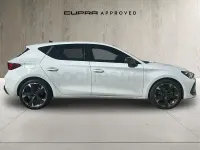 Usado Cupra Leon 150 CV (110 kW) 2024 Blanco Berlina