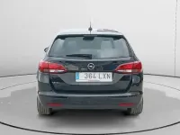 Usado Opel Astra Business Elegance 145 CV (106 kW) 2022 Negro Utilitario