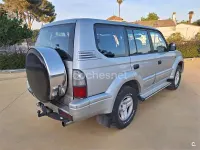 Usado Toyota Land Cruiser 125 CV (91 kW) 2000 Gris / plata SUV