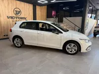 Usado VW Golf VIII 110 CV (80 kW) 2023 Blanco Berlina