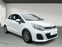 Usado Kia Rio 84 CV (61 kW) 2016 Blanco Utilitario
