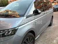 Usado VW Multivan Life 218 CV (160 kW) 2023 Gris / plata Monovolumen
