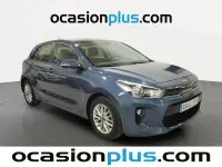 Usado Kia Rio 84 CV (61 kW) 2017 Azul Berlina