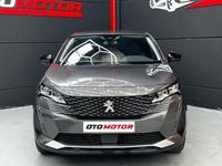 Usado Peugeot 3008 Allure 130 CV (95 kW) 2022 Gris / plata SUV