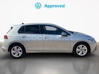 Usado VW Golf VIII Life 110 CV (80 kW) 2024 Gris / plata Berlina