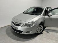 Usado Opel Astra Sport 110 CV (80 kW) 2010 Gris / plata Berlina
