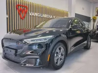 Usado Ford Mustang Mach-E Premium 216 kW (294 CV) 2022 Negro SUV