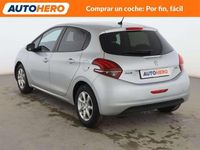 Usado Peugeot 208 Active 83 CV (61 kW) 2016 Gris Utilitario