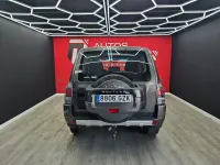Usado Mitsubishi Montero Motion 200 CV (147 kW) 2010 Marrón SUV
