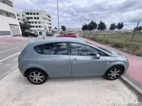 Usado Seat Leon Stylance 105 CV (77 kW) 2006 Gris / plata Utilitario