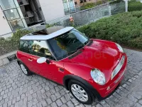 Usado Mini Cooper 115 CV (84 kW) 2003 Rojo Utilitario