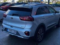 Usado Kia Niro 141 CV (103 kW) 2019 Gris SUV