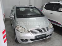Usado Mercedes A200 Elegance 140 CV (102 kW) 2005 Gris / plata Monovolumen