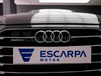 Usado Audi A4 Advanced Plus 190 CV (139 kW) 2019 Gris / plata Familiar