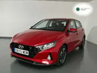 Käytetty Hyundai i20 100 HP (73 kW) 2023 Punainen Viistoperä