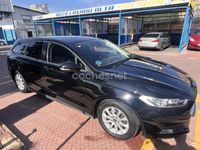 Usado Ford Mondeo Trend 150 CV (110 kW) 2019 Negro Familiar