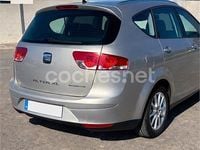 Usado Seat Altea XL Style 105 CV (77 kW) 2011 Gris / plata Monovolumen